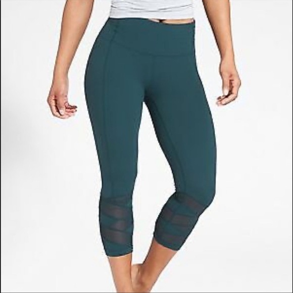 Athleta mantra Capri mesh paneled legging sz.XXS - Picture 1 of 4